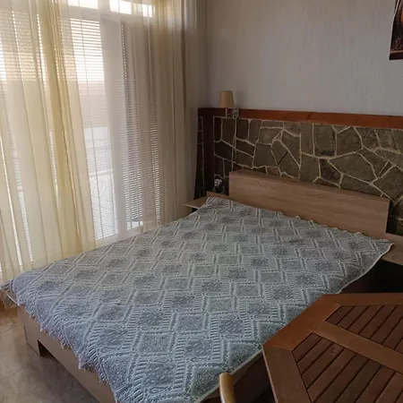 Stamopolu Niko بريمورسكو